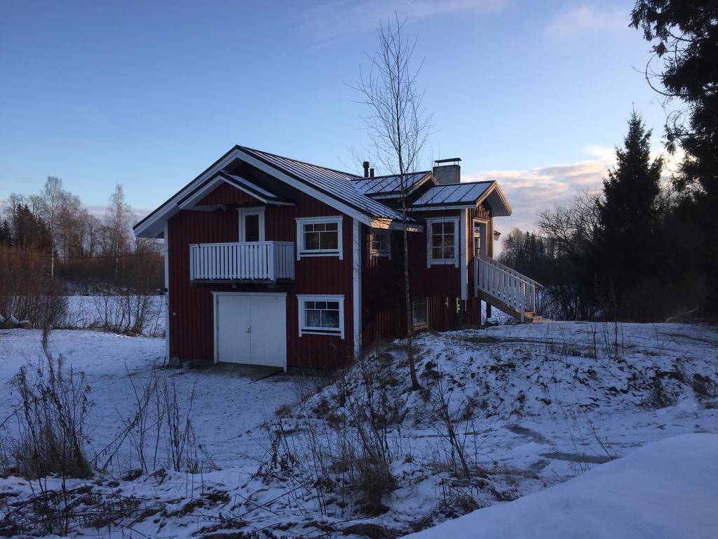 Villa Tuomiranta Sannas Eksteriør billede